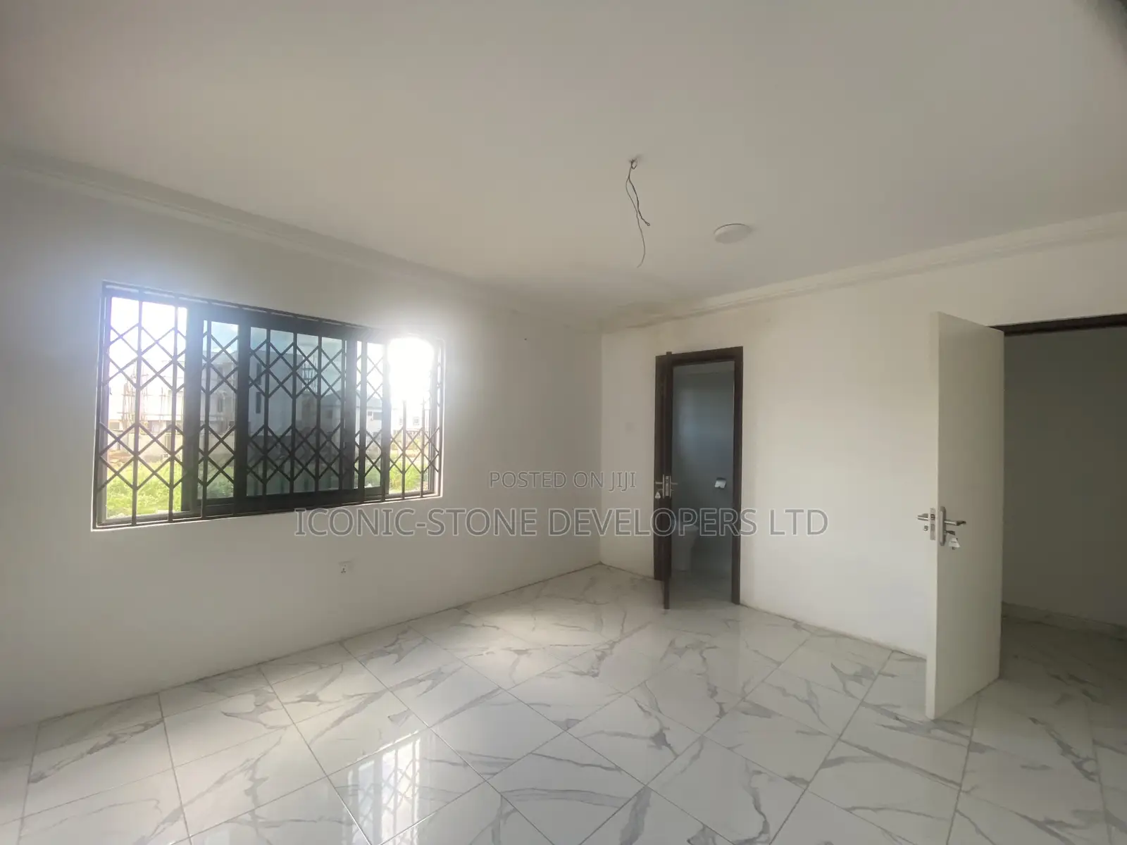 3bdrm House in Ayi Mensa, Adenta for sale