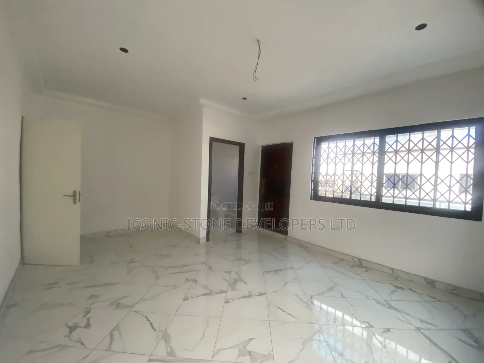 3bdrm House in Ayi Mensa, Adenta for sale