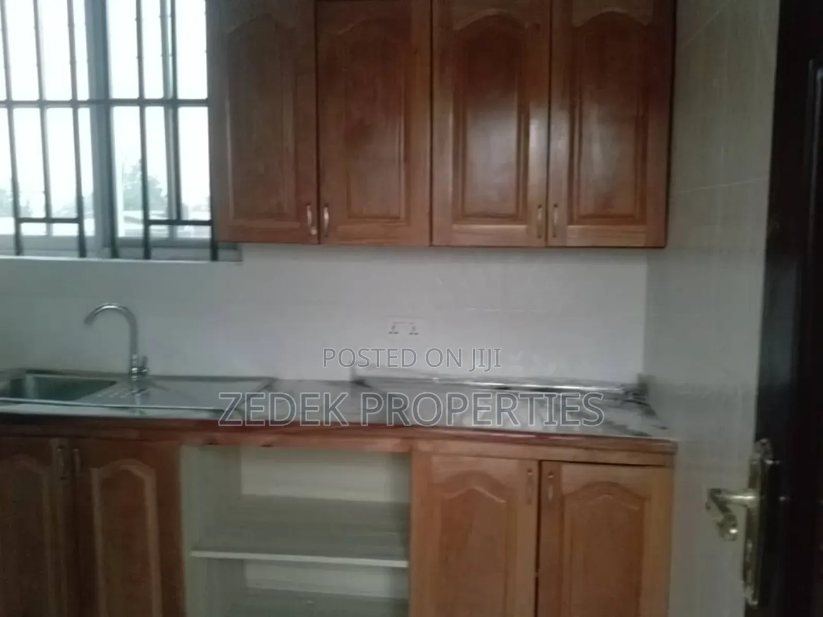 4bdrm House in Kwabenya, Ashomang Estate for rent