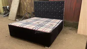 Unique Inbuilt Queen Size Bed