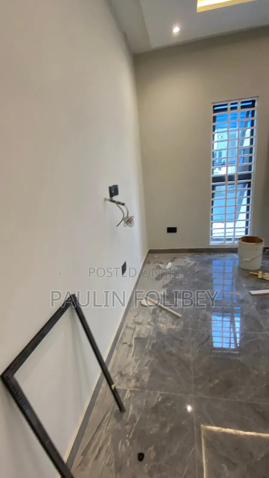 6bdrm House in Dg Properties, Kasoa for sale