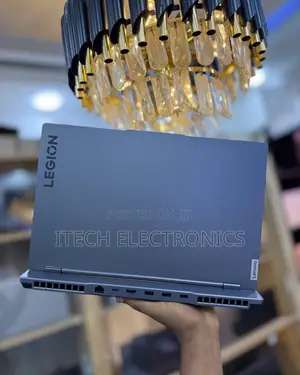 Photo - Laptop Lenovo 16GB AMD Ryzen 7 SSD 512GB