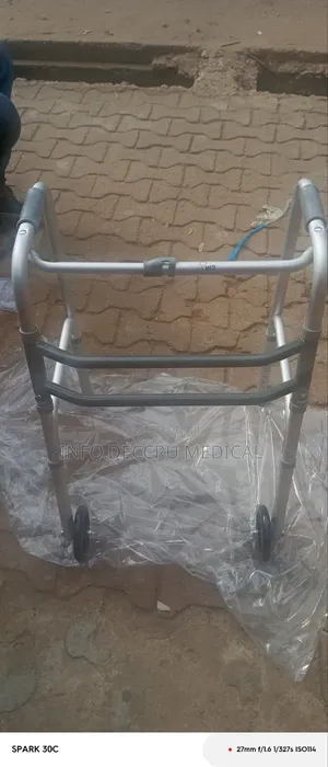 Walker With Wheels