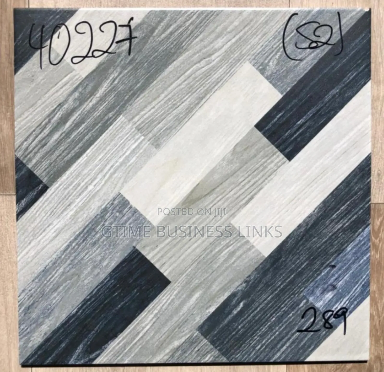 40x40cm Rustic Floor Tiles (12pcs/Box 1.92sqm)