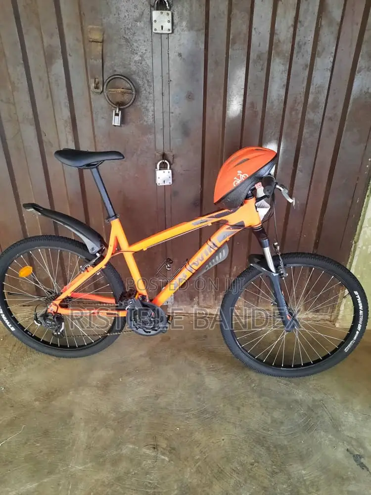 Size 26 Mountain Bikes. Bicycles