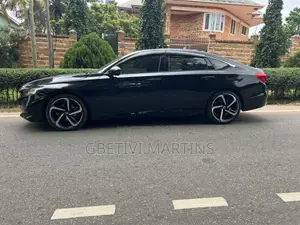 Photo - Honda Accord 2021 Black