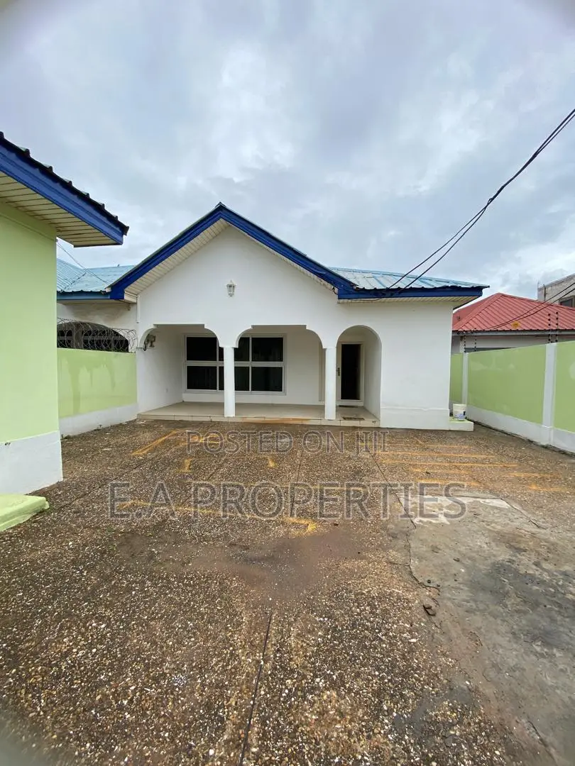 4bdrm House in E A Properties, Ability for sale