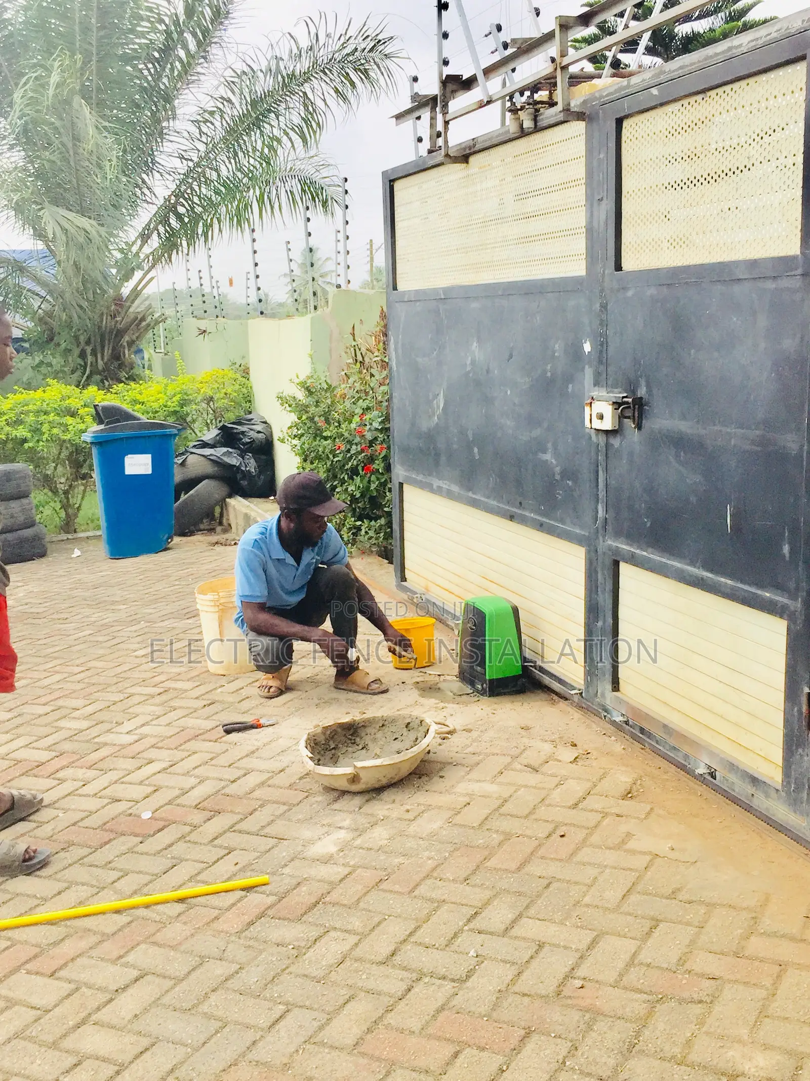 Remote Control Gate Motor Installer