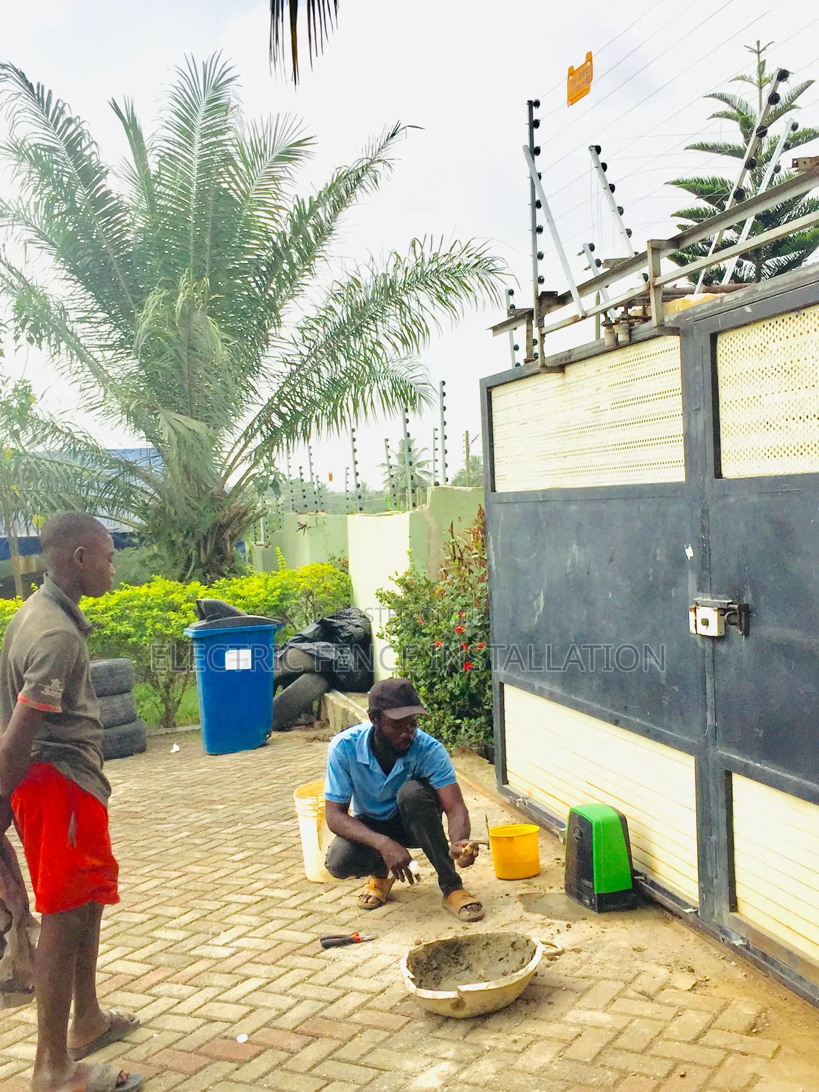 Remote Control Gate Motor Installer
