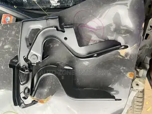 Toyota 2014 2015 2016 Bonnet Hinges