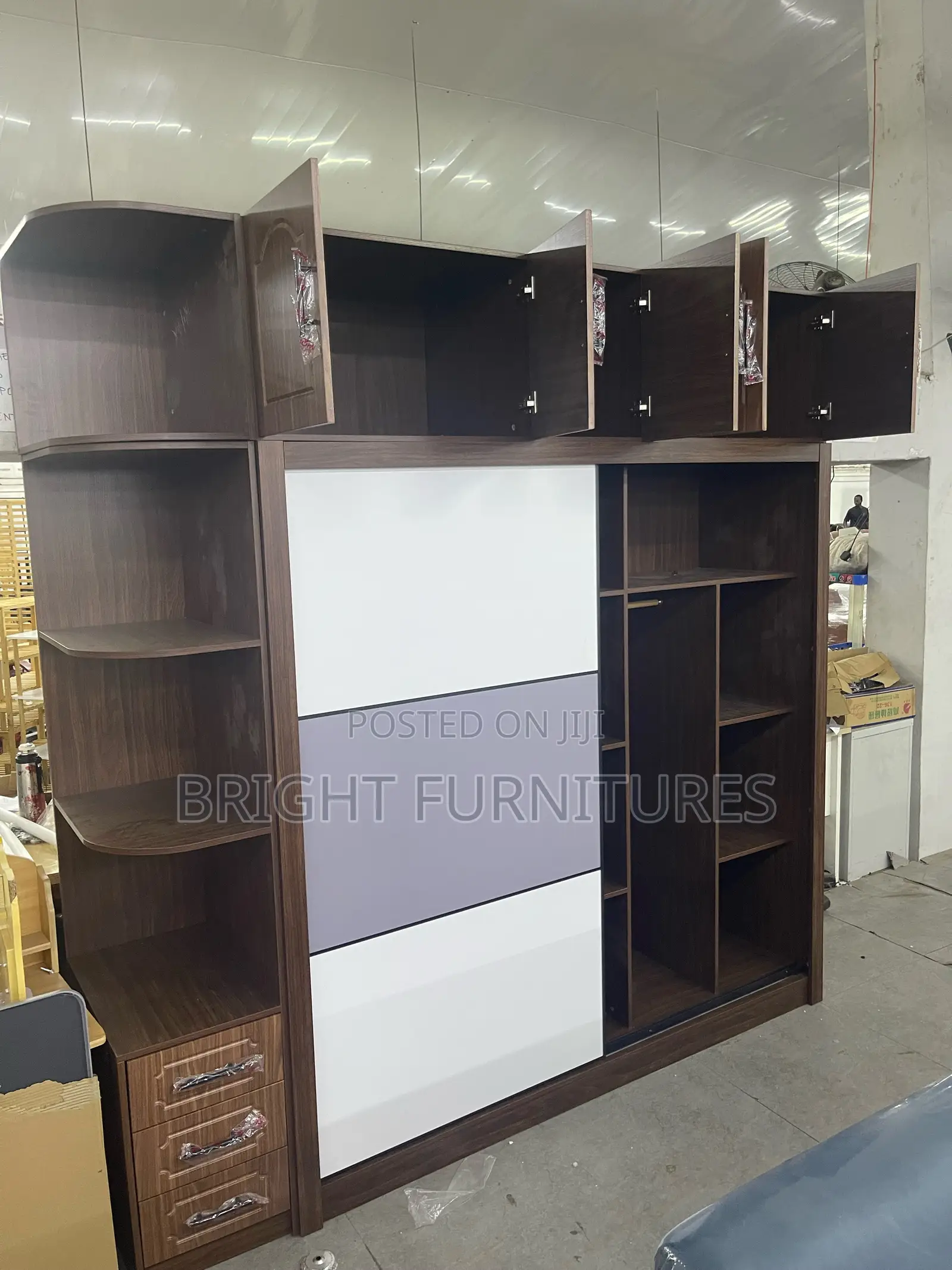 Imported High Quality 6 Doors Sliding Door Wardrobe