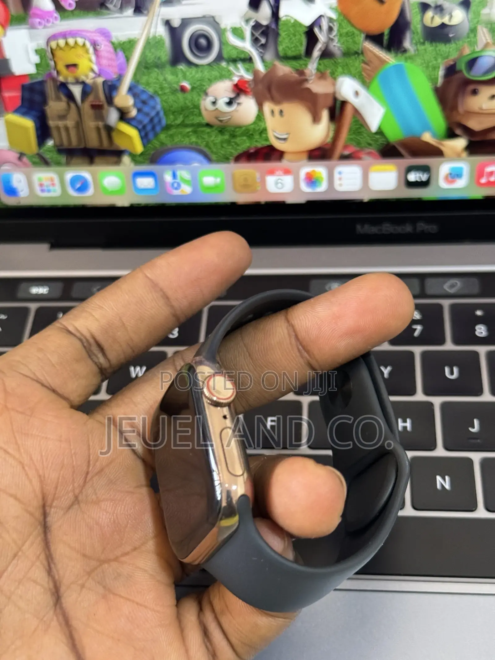 Apple Watch Series 5 40mm Stainless Steel GPS + Cellular