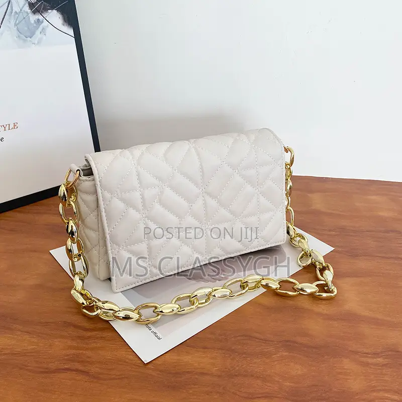 Thick Chain Fashion Embroidery Thread One-Shoulder Handbag
