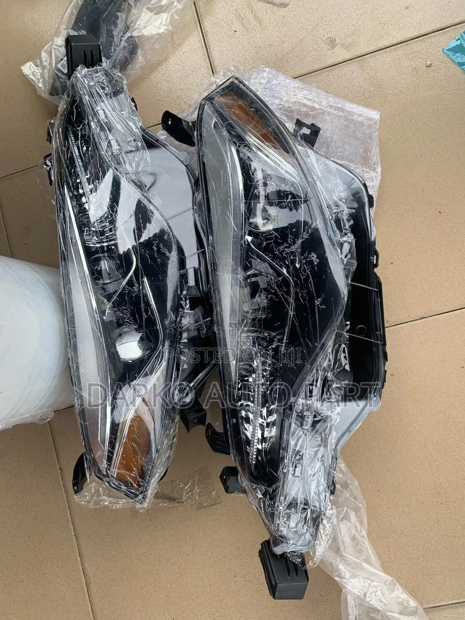 Toyota Corolla 2016-2018 Headlights