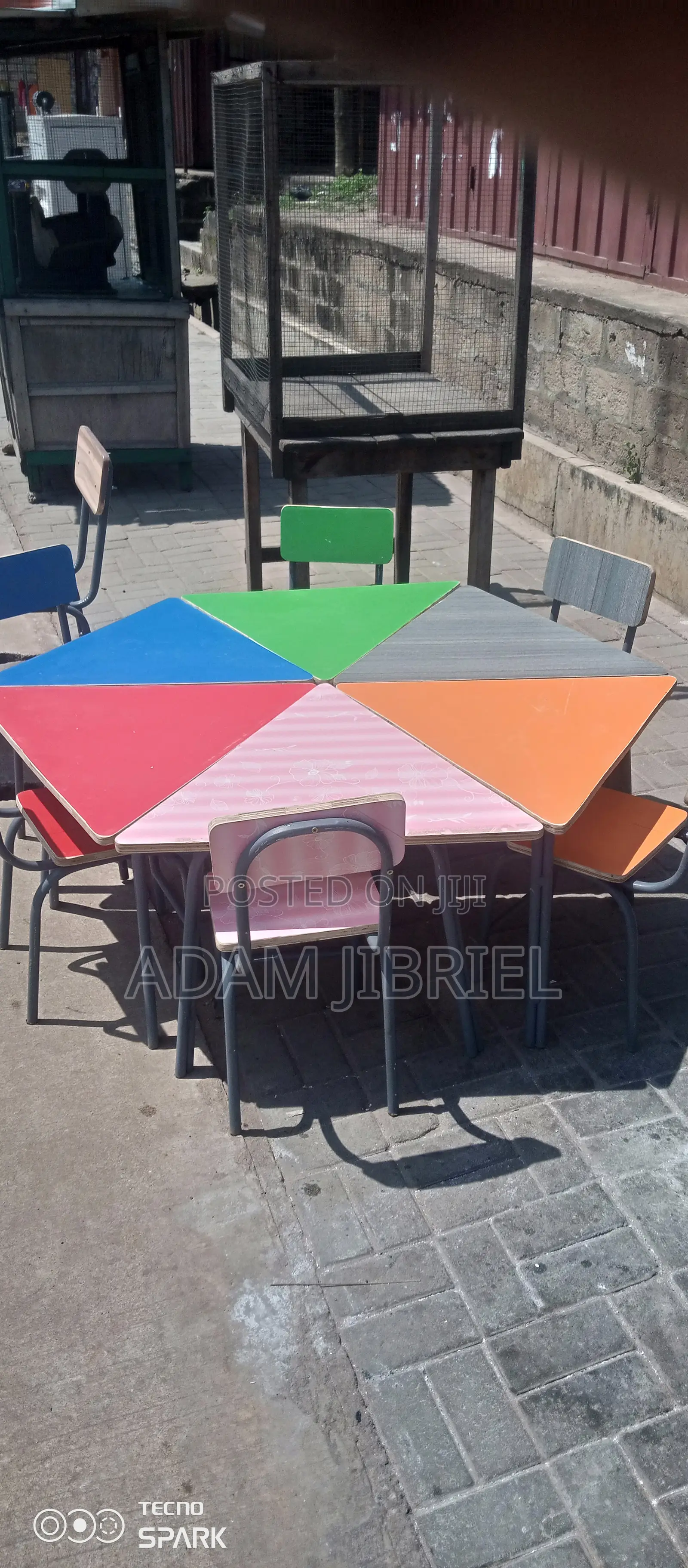 6 Sets Hexagon Student Chairs