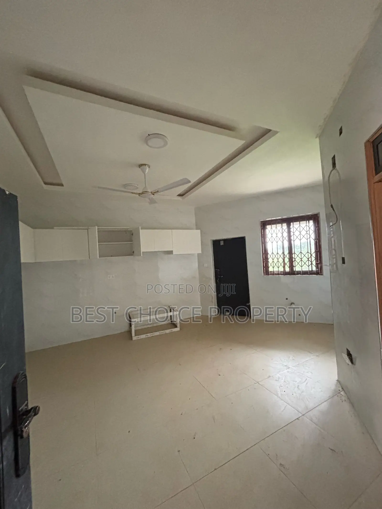4bdrm Apartment in Mensaba, Dodowa for rent