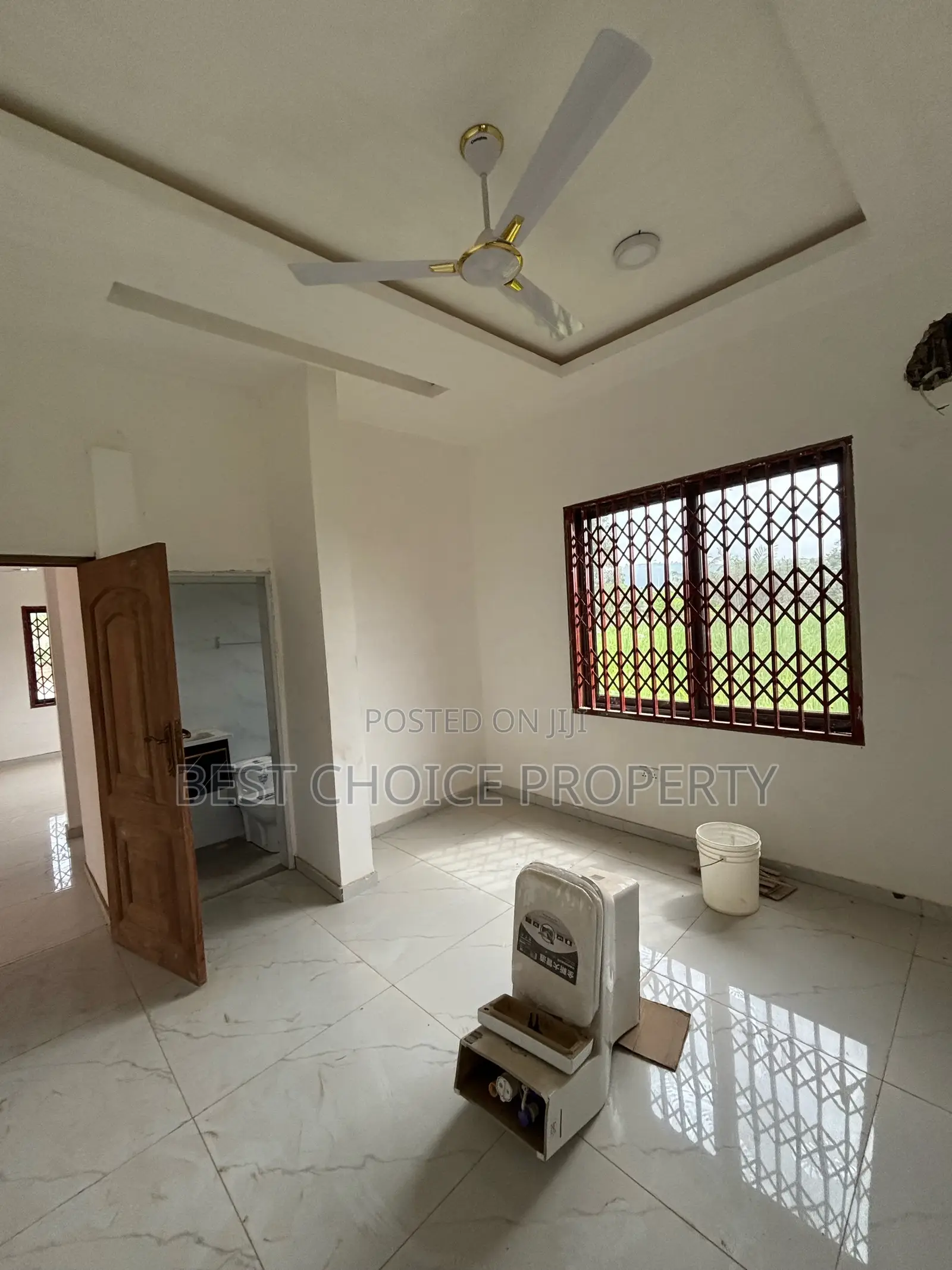 4bdrm Apartment in Mensaba, Dodowa for rent