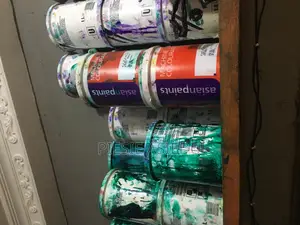 Colorant and Acrylic Paint