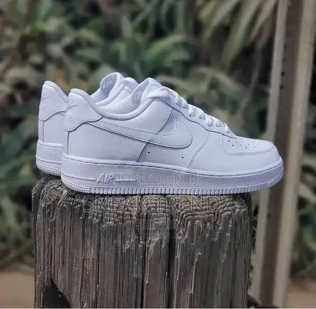 Nike Air Force Leather All White