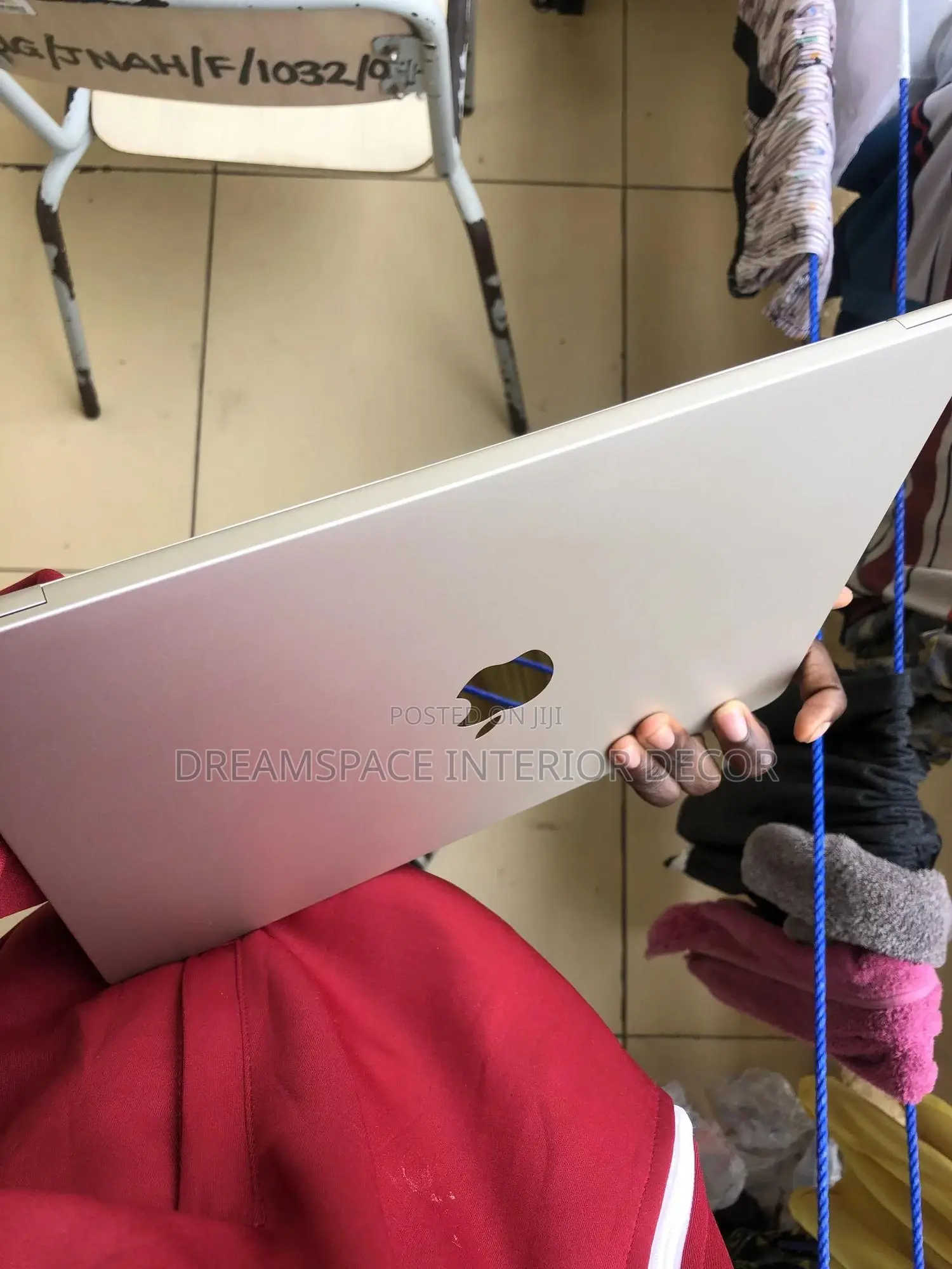 Laptop Apple MacBook Air 2024 M3 13-Inch 8GB Apple M3 SSD 256GB