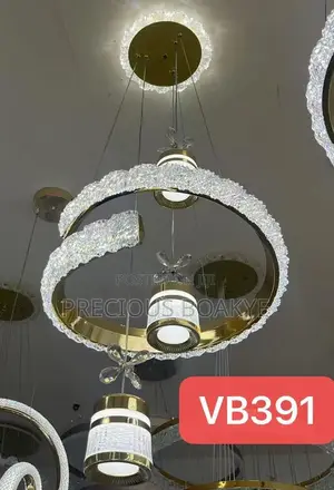 Elegant Hanging Chandelier