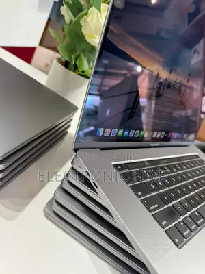 Laptop Apple MacBook Pro 2019 32GB Intel Core I7 SSD 512GB