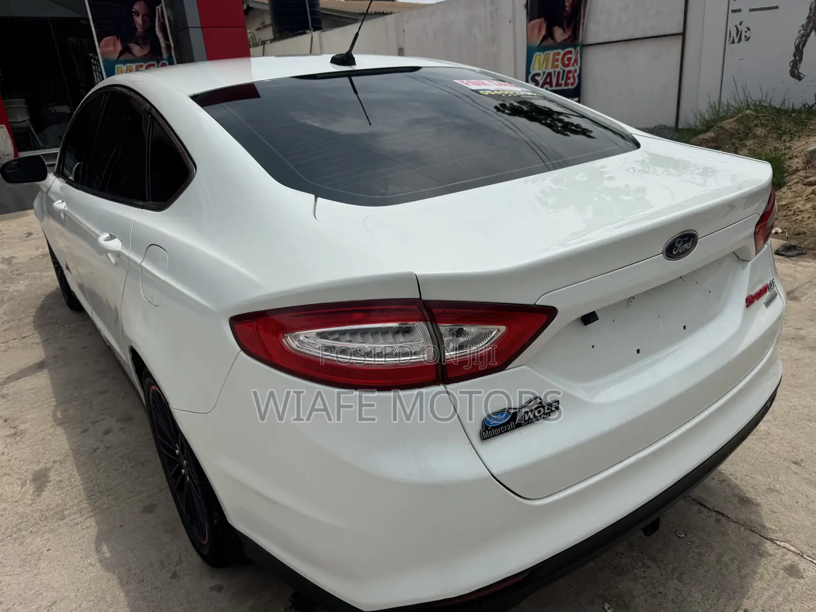 Ford Fusion SE 2013 White