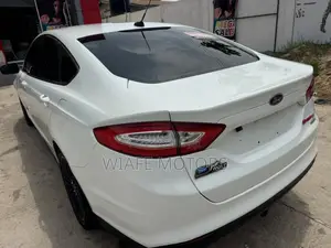 Ford Fusion SE 2013 White