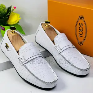 White Tod’S Loafer