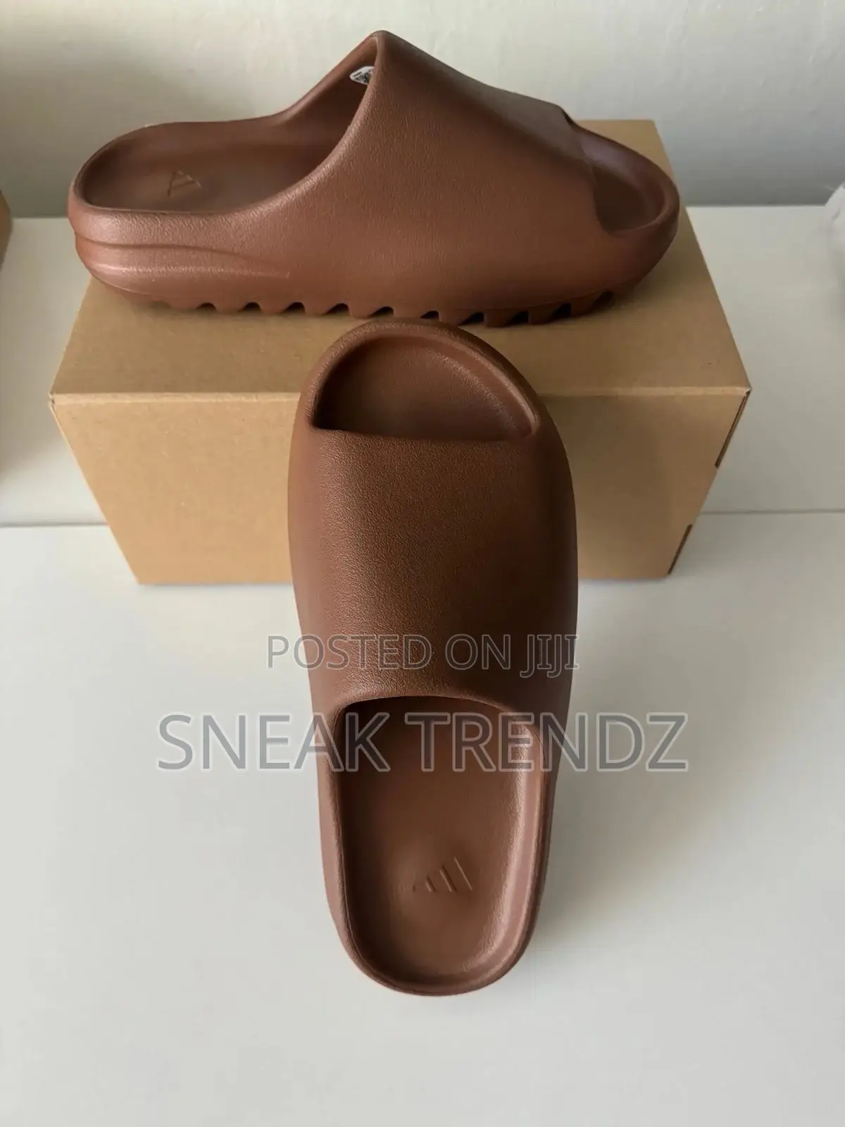 Original Adidas Yeezy Slide Coffee Brown