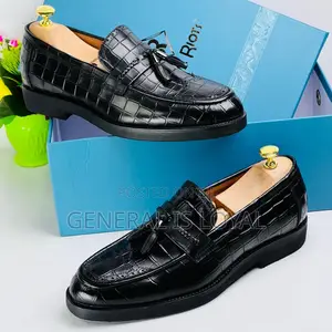 Steve Riots Gum Sole Black Shoe