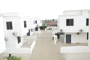 2bdrm Townhouse / Terrace in Nmai Djorn for rent