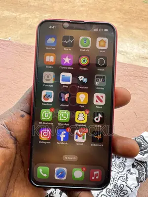 Apple iPhone 13 128 GB Red