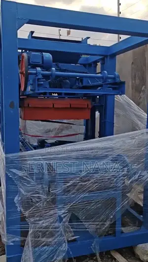 Concrete Block Machine
