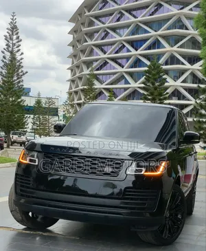 Land Rover Range Rover Vogue 2022 Black