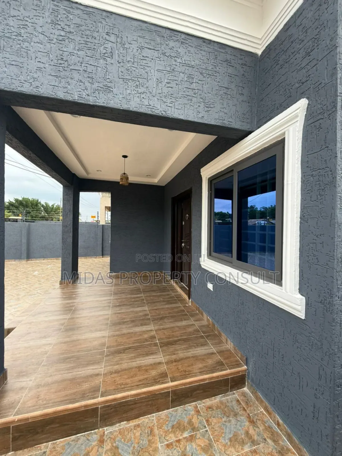 3bdrm House in Ablekuma for sale