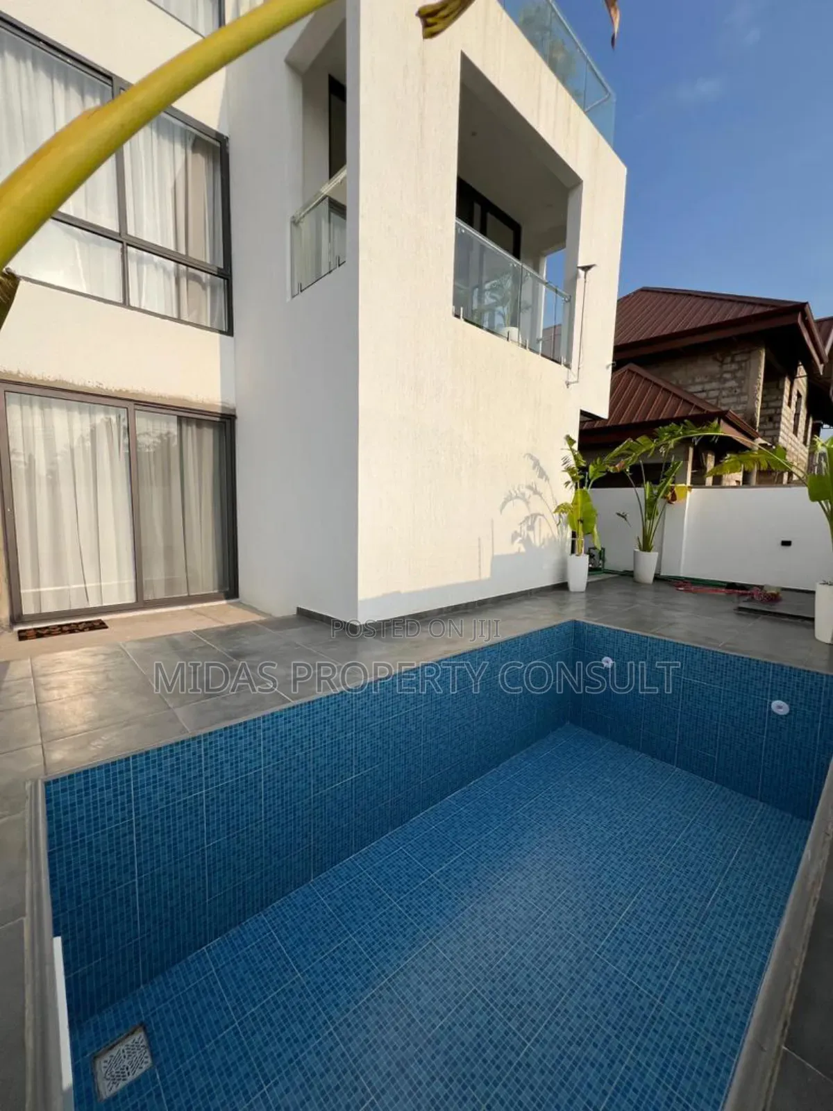 4bdrm House in Adjiringanor, East Legon for sale