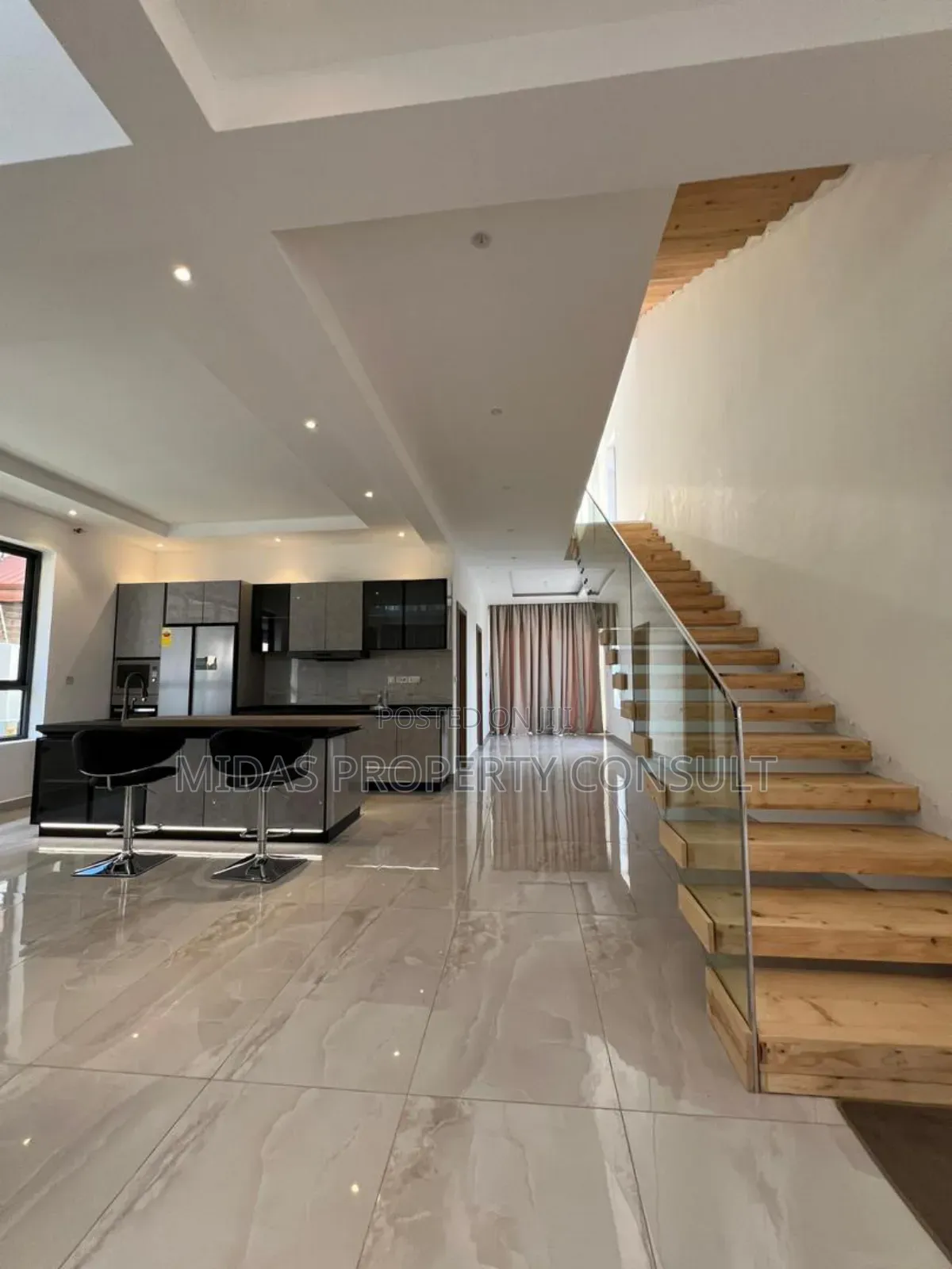 4bdrm House in Adjiringanor, East Legon for sale