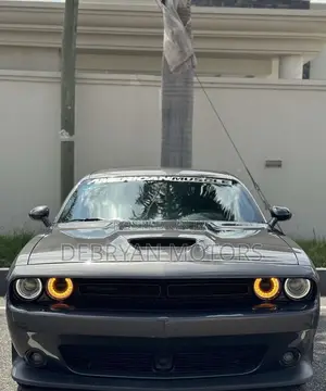 Dodge Challenger GT 2023 Gray