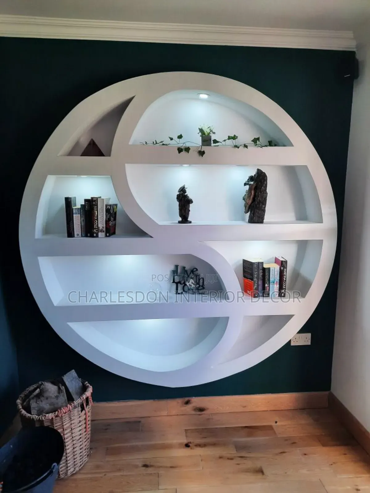 Quality P. O .P Shoe Rack Designer Installation