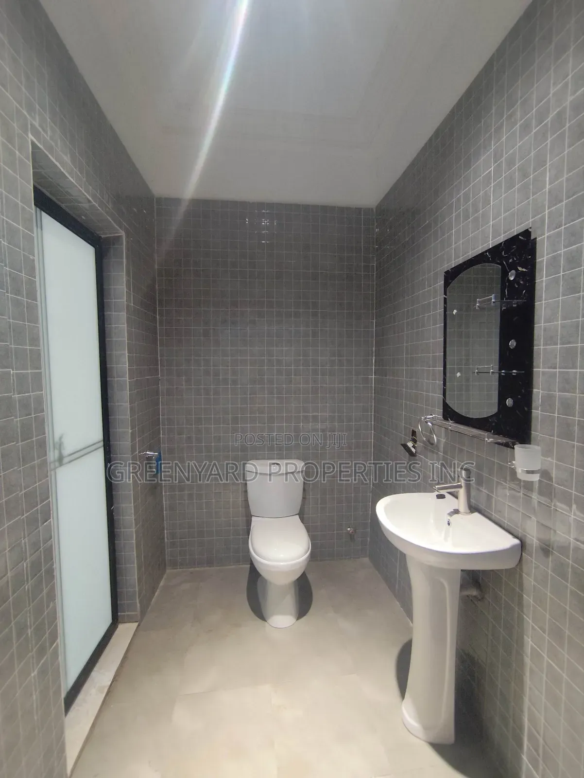 4bdrm House in Ars, East Legon for sale