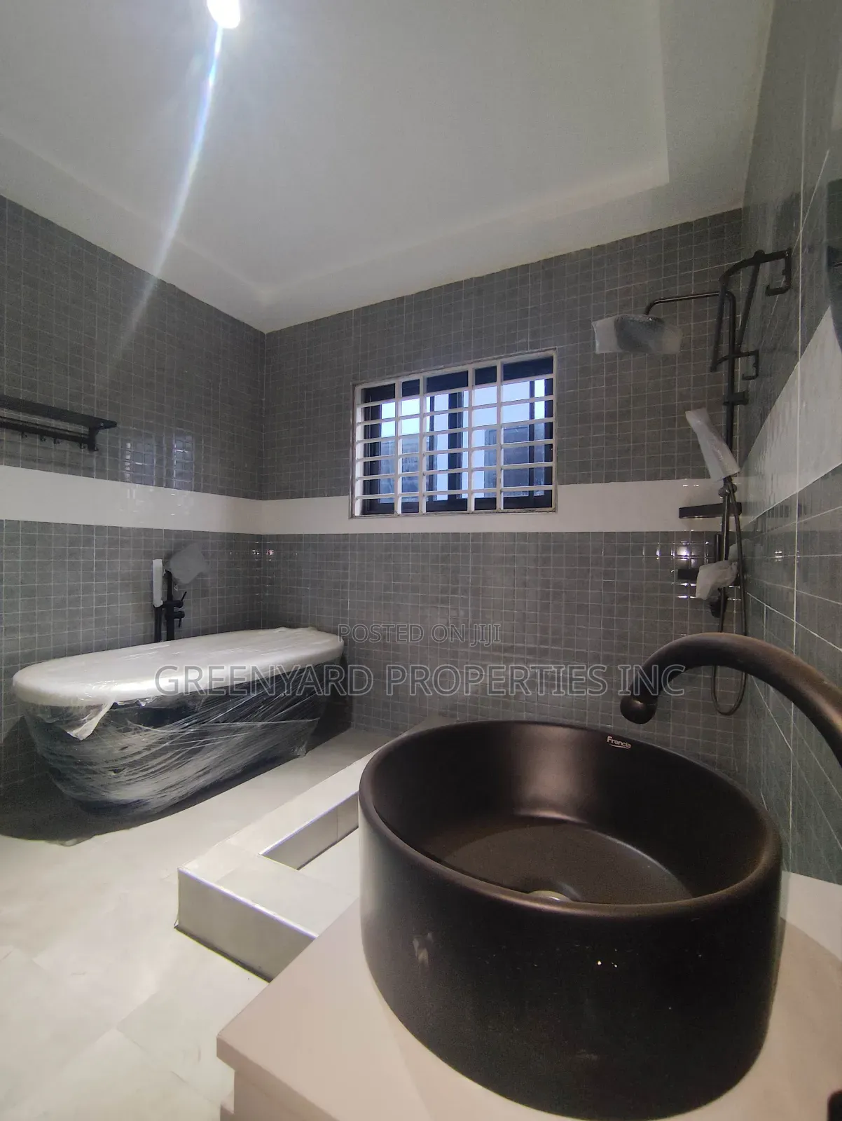 4bdrm House in Ars, East Legon for sale