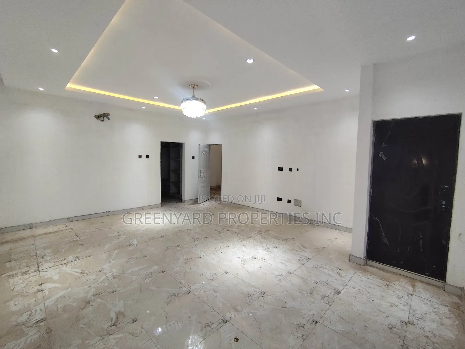 4bdrm House in Ars, East Legon for sale