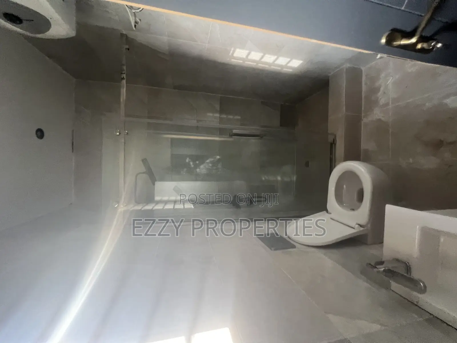 1bdrm Apartment in East Legon for rent