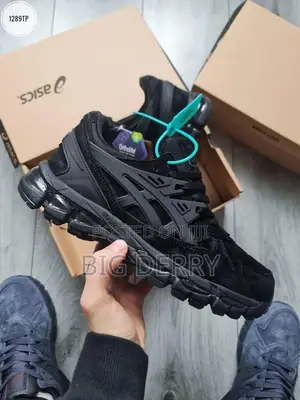 Asics Gel Mono Black