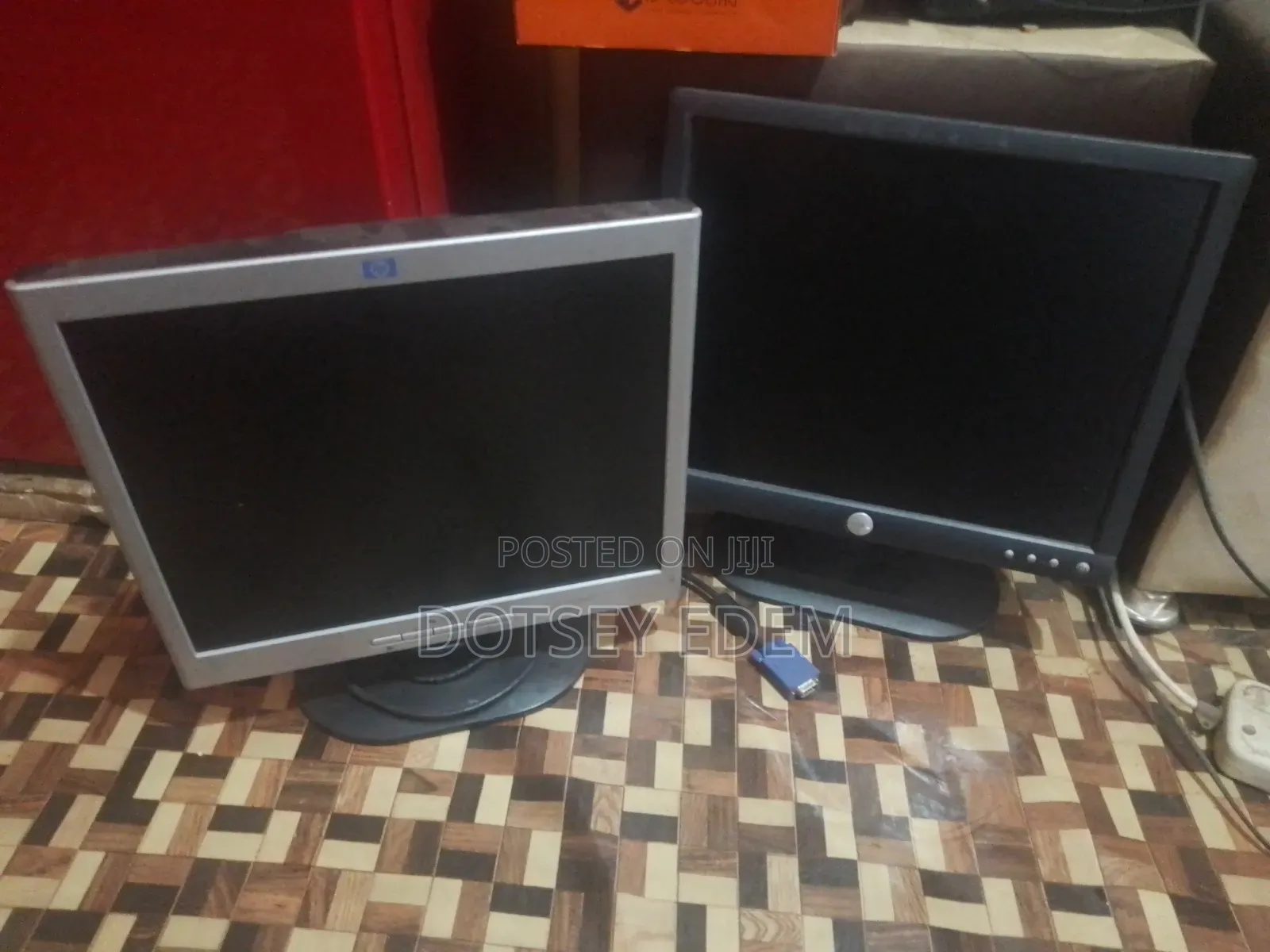 Dell 17 Inches Monitor
