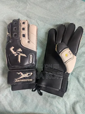 Professional Keepers Gloves