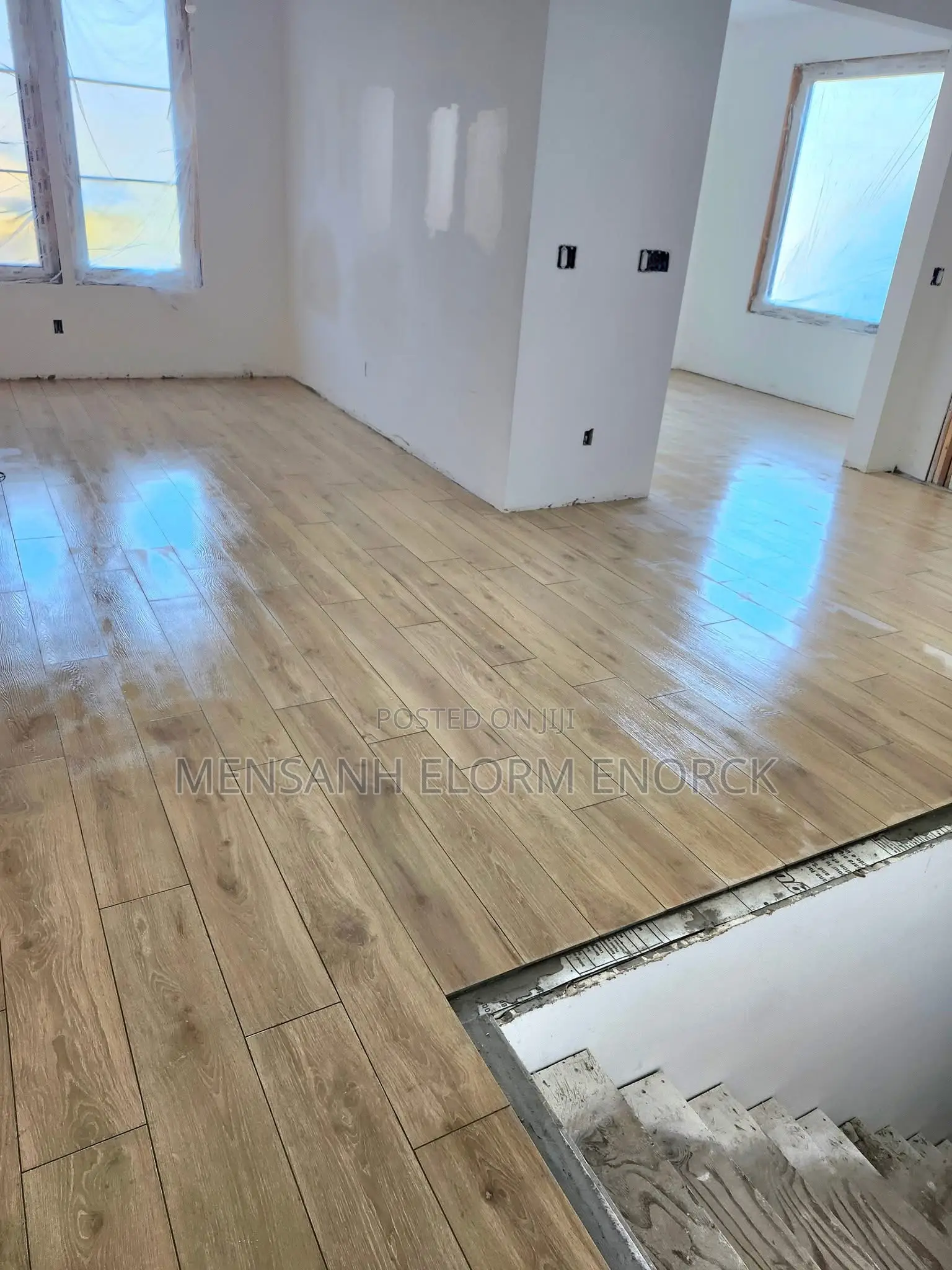 Floor Tiles Work