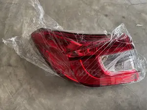 18-22 Honda Accord Rear Left Driver Side Tail Light
