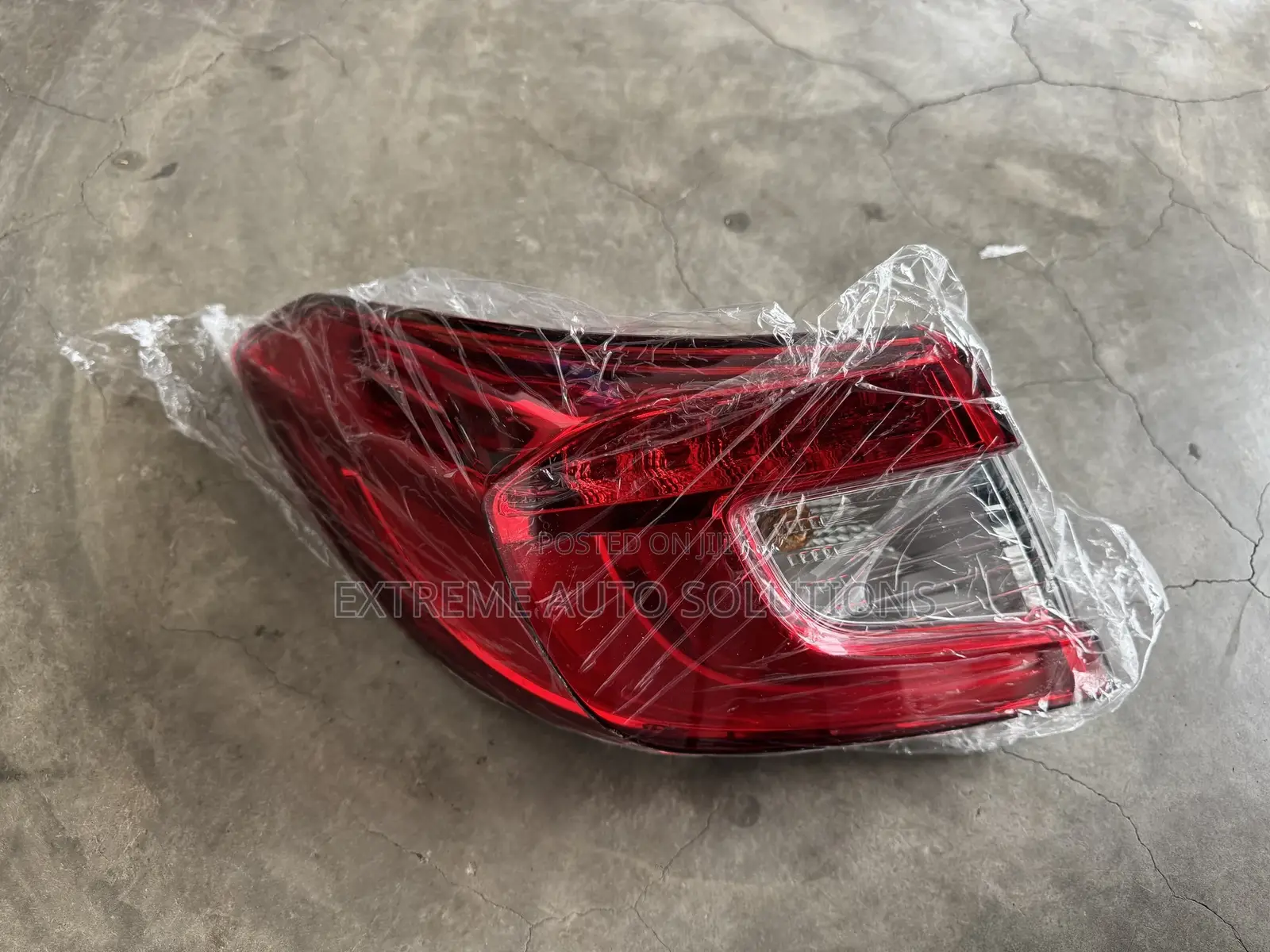 18-22 Honda Accord Rear Left Driver Side Tail Light